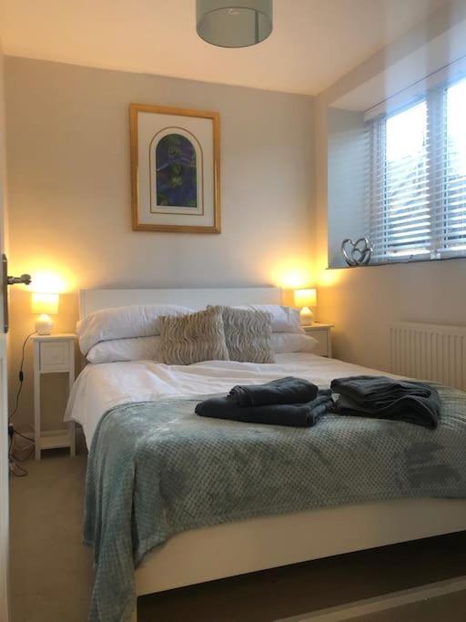 The Granary, Lovely Townhouse In Central סטמפורד מראה חיצוני תמונה